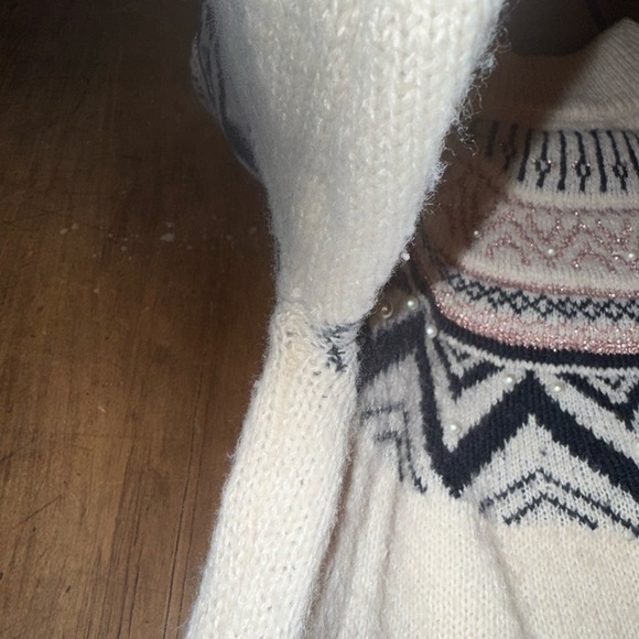 Maurice’s Festive Cozy Fair Isle Knit Sweater Size Small Embellished - Picture 5 of 7
